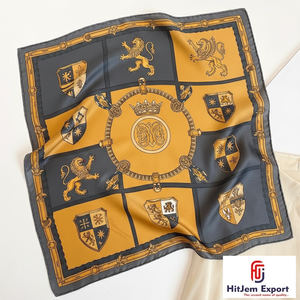 Collection en gros de foulards personnalisés haut de gamme, imprimés effet soie, hijabs tendance, écharpes carrées et châles de cou - Product Image 3