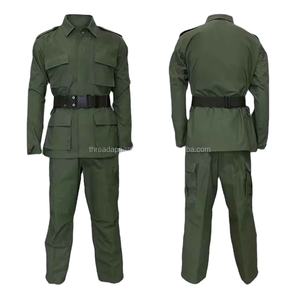 Uniformes de guardia de seguridad de verano personalizados para hombres 100% poliéster transpirable de alta calidad nuevo diseño para uso en exteriores - Product Image 1
