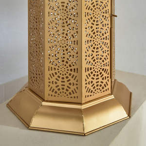 Venta Directa de Fábrica, Linternas Marroquíes de Hierro Elegantes Hechas a Mano, con Corte y Grabado, para Hogar, Hotel y Jardín - Product Image 6