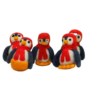 Bonito juguete de peluche de pingüino de fieltro hecho a mano, suave y abrazable, bufanda roja de pingüino, Animal de peluche para juegos de niños y decoración de guardería