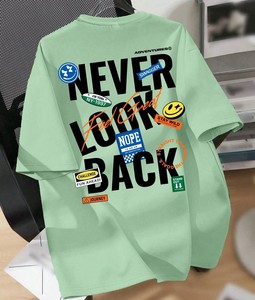T-shirt vert surdimensionné imprimé « Never Look Back » pour homme, style streetwear, manches courtes, col rond, en jersey de coton, haut décontracté - Product Image 1