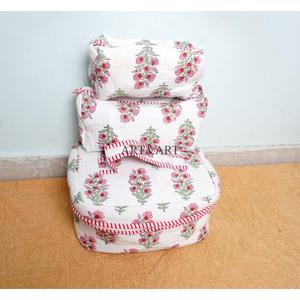 Estuche de Maquillaje de 3 Piezas con Estampado Floral en Tela de Algodón Ecológica Moderna para Maquilladores Profesionales, Cierre de Cremallera, Estilo Ligero y Moderno - Product Image 2