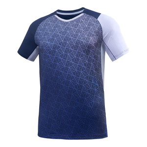 เสื้อยืดซับลิเมชั่นคุณภาพสูงสำหรับผู้ชาย โพลีเอสเตอร์ 100% แขนสั้น คอวี เสื้อยืดลำลองสำหรับผู้ใหญ่ พร้อมบริการ OEM - Product Image 1