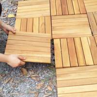 Dalles de terrasse emboîtables modernes DIY 30 x 30 cm pour patio, intérieur, balcon, terrasse, jardin, installation facile, imperméables, ignifuges