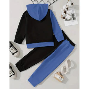 Ensemble de survêtement en gros conçu pour les marques de vêtements de sport par des fournisseurs de vêtements de confiance - Product Image 2