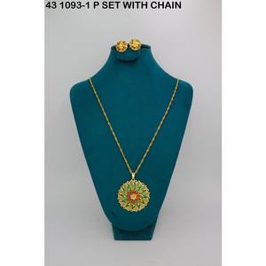 Collar de Moda con Colgante de Aleación de Cobre Chapado en Oro, Diseño de Pluma de Flauta, con Circonita Blanca, para Mujer, Joyería Artificial - Product Image 2