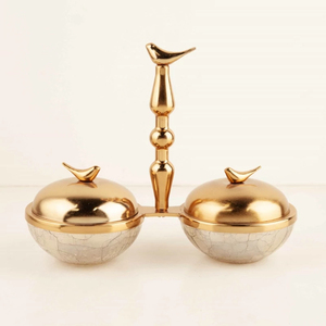 Ensemble de bols à fruits secs de luxe, aspect doré, avec couvercle en forme d'oiseau, finition craquelée argentée - Product Image 1