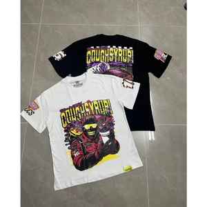 Camiseta Gráfica con Diseño Deportivo de Jarabe para la Tos, 100% Algodón, Impresión Digital, Tela Suave, Ajuste Cómodo, Perfecta para Uso Casual - Product Image 1