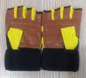 Gants de fitness demi-doigts légers et respirants en PU avec fermeture à boucle pour haltérophilie et exercices pliométriques 0,5 kg Hommes Geo - Product Image 6
