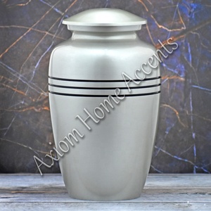 Urna de cremación de aluminio hecha a mano moderna Un tributo elegante a sus seres queridos por Axiom Home Accents - Product Image 2