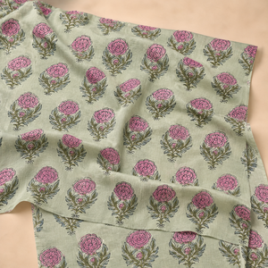 Tela de Algodón Estampada a Mano con Diseño Floral Buta en Verde Salvia y Rosa, Suave y Transpirable, para Confección de Kurta y Decoración del Hogar - Product Image 5