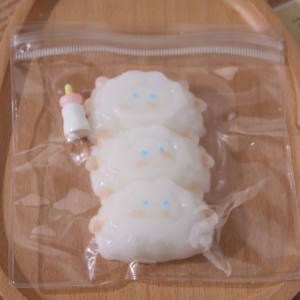 Tres Adorables Ovejas de Silicona Suave para Apretar, Juguetes Antiestrés, Involucramiento Sensorial, Recompensa para Fiestas, Regalos para Niños - Product Image 3