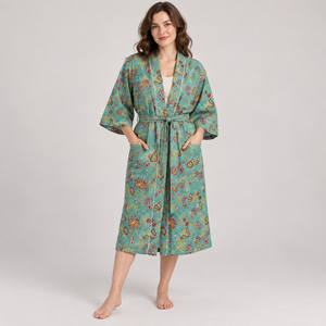 Bata Larga Verde con Estampado Floral para Mujer, Manga Tres Cuartos, Estilo Casual, Cierre con Cordón, Algodón Estampado - Product Image 1