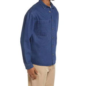 Chemise en jean slim fit tendance pour homme, style streetwear moderne et décontracté, tissu doux, tenue quotidienne pour homme - Product Image 3