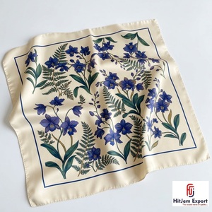 Écharpe carrée imprimée de qualité supérieure, accessoire de mode léger, fabricant de textiles OEM ODM, produits textiles personnalisés de Bali, approvisionnement en gros - Product Image 6