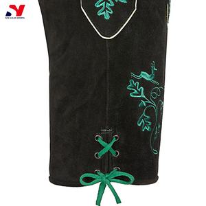 กางเกงขาสั้นสไตล์บาวาเรียเลเดอร์โฮเซนสีดำลายโอเคโทเบอร์เฟสต์ไฮสตรีทพลัสไซส์ออกใหม่ - Product Image 5