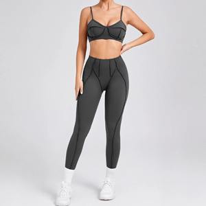 Conjunto de Yoga de 2 Piezas para Mujer, Bra Deportivo y Leggings hasta la Rodilla, Cintura Alta, Tirantes Ajustables, Cuello Redondo, Secado Rápido, Spandex/Nailon - Product Image 5