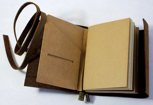 Agenda en cuir de poche avec boucle pour stylo et porte-cartes, motif Bouddha en relief, design exclusif, pour étudiant, type Moleskine - Product Image 3