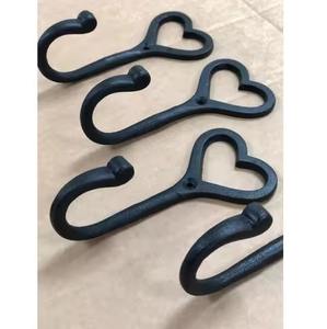 Ganchos de metal resistentes para colgar toallas en el baño y la cocina, organizador de pared. - Product Image 5