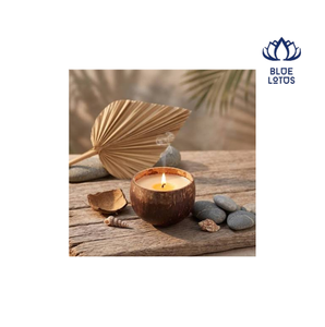 เทียนหอมถั่วเหลืองทำมือ BLUE LOTUS FARM ในโถไม้ กลิ่นธรรมชาติคลาสสิก สำหรับตกแต่งบ้าน โยคะ และการทำสมาธิ - Product Image 1