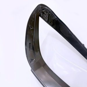 Remplacement de la lentille de phare anti-UV pour Mercedes Benz Classe C - Product Image 1