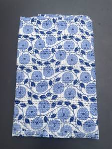 Edredón Ecológico 100% Algodón, Cosido a Mano, con Estampado Floral Azul Tradicional, para Uso en Hoteles y Hogares, Apto para Todas las Estaciones - Product Image 3