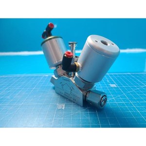 Vanne à diaphragme pneumatique Swagelok 6LV-D2V222P-AB, utilisée comme pièce détachée pour équipement semi-conducteur Legacy - Product Image 1