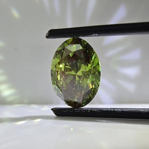 Diamante Ovalado Verde Intenso de 4.5CT, Corte Brillante, VS1, Certificado IGI, Cultivado en Laboratorio, Piedra Central Suelta - Product Image 1