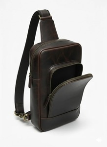 Sac de poitrine de luxe unisexe, sac bandoulière minimaliste en cuir pour femme, sac de poitrine de voyage tendance avec compartiments zippés sécurisés - Product Image 2
