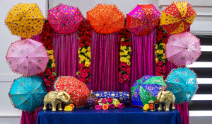 Sombrillas Decorativas para Bodas, Puestos de Comida, Sombrillas Coloridas para Decoración de Puestos de Comida con Henna, Artículos de Decoración para Mehndi/Sangeet - Product Image 5