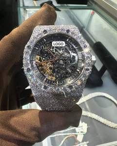 Exclusivo Reloj de Cuarzo Esqueleto con Incrustaciones de Diamantes VVS Moissanite para Hombre, con Movimiento Japonés ETA, Personalizado en Acero Inoxidable, Totalmente Adornado - Product Image 1