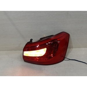 Ensemble de feux arrière droit Cadenza, côté droit, d'occasion, OEM 92402E8000 - Product Image 3
