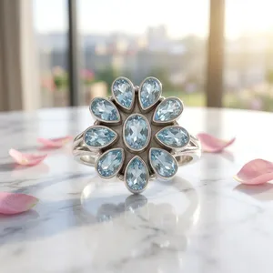 Anillo de Plata de Ley 925 con Topacio Azul Celestial, Hecho a Mano, con Forma de Flor, Gema Natural, Joyería Elegante para Mujeres y Niñas, Uso Diario - Product Image 4