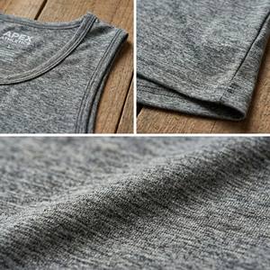 Débardeur de sport pour hommes en gros, séchage rapide, anti-humidité, gilet de fitness, logo personnalisé, maillot de musculation sans manches 100% coton - Product Image 4