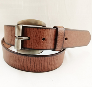 Ceinture classique en cuir pleine fleur de vache, avec boucle en acier personnalisée, motif écossais, robuste, écologique et au design personnalisé - Product Image 2