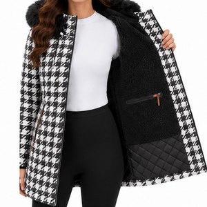 Chaqueta Parka Impermeable de Invierno para Mujer, con Bolsillos Utilitarios, Capucha Ajustable y Logotipo Personalizado OEM - Product Image 6