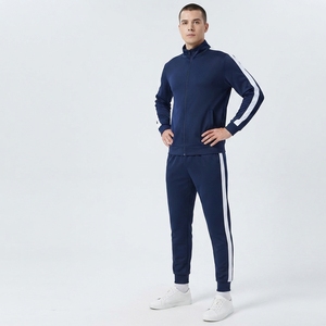 Traje de Entrenamiento de Fútbol Personalizado al por Mayor, Transpirable, Talla Grande, Secado Rápido, 100% Poliéster, Transferencia Térmica, Antibacteriano - Product Image 1