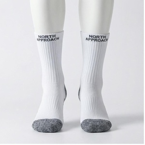 Chaussettes North Approach en coton blanc respirant pour adultes, usage décontracté printemps - Product Image 1