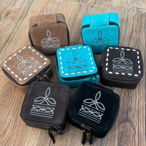 Offre Spéciale Turquoise botte point daim cuir carré boîte à bijoux en cuir de vache support de transport fermeture éclair Portable bijoux boîte de rangement - Product Image 3