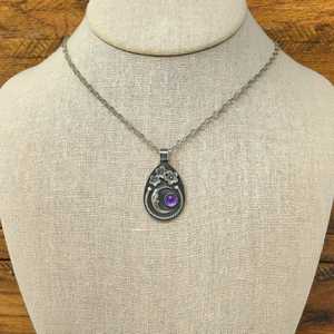 Pendentif lune vintage en argent sterling 925 avec pierre naturelle améthyste, motif fleur de cerisier, bijou unisexe pour fiançailles et usage quotidien - Product Image 3