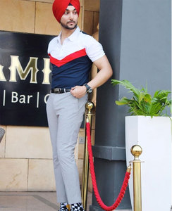 Verano algodón orgánico bordado OEM servicio personalizado de alta calidad Polo vacaciones algodón polos para hombre - Product Image 5