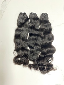 Paquets de cheveux humains vierges non transformés 16 pouces Extensions de tissage de cheveux d'origine vietnamienne de style ondulé naturel pour femmes noires - Product Image 2