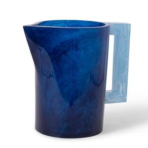 Carafe en résine haut de gamme, faite à la main, écologique, sans BPA, compatible micro-ondes, pour une touche contemporaine à la maison, élégante pour la cuisine et la salle à manger - Product Image 1