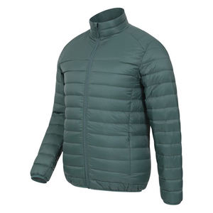Blouson matelassé tendance pour homme, couleur argent pin, avec logo personnalisé, prix avantageux, tissu 100% coton, séchage rapide. - Product Image 4