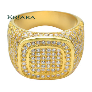 Bague en argent 925 plaqué or avec diamants de laboratoire taille brillant ronde, style hip-hop, bijoux unisexe pour usage quotidien - Product Image 3