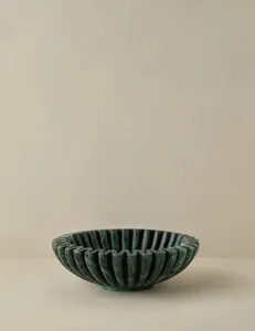 Lámpara de Mesa Moderna de Mármol con Forma de Flor, Superficie Pulida, Base Resistente, 100% Hecha a Mano, Duradera, para Sala de Estar - Product Image 3