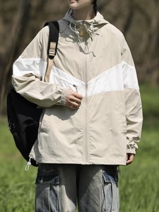 Veste en toile coupe-vent à capuche pour homme, style streetwear, avec blocs de couleur, fermeture éclair, coupe décontractée, en polyester, pour l'automne - Product Image 3