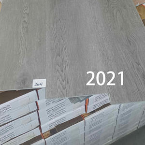 Revêtement de sol SPC léger ignifuge et résistant à l'humidité pour utilisation en sous-sol et <span class=keywords><strong>garage</strong></span> - Product Image 2