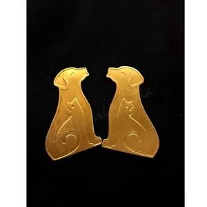 Boucles d'oreilles clous en laiton motif animal, tendance et mignonnes, bijoux de déclaration pour femme, pour tenues décontractées et formelles, disponibles à prix réduit - Product Image 1