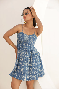 Lively Mini Dress with Strapless V Neckline Effortless Charm Playful Sleeveless Vibrant Pop Color Print - Product Image 6